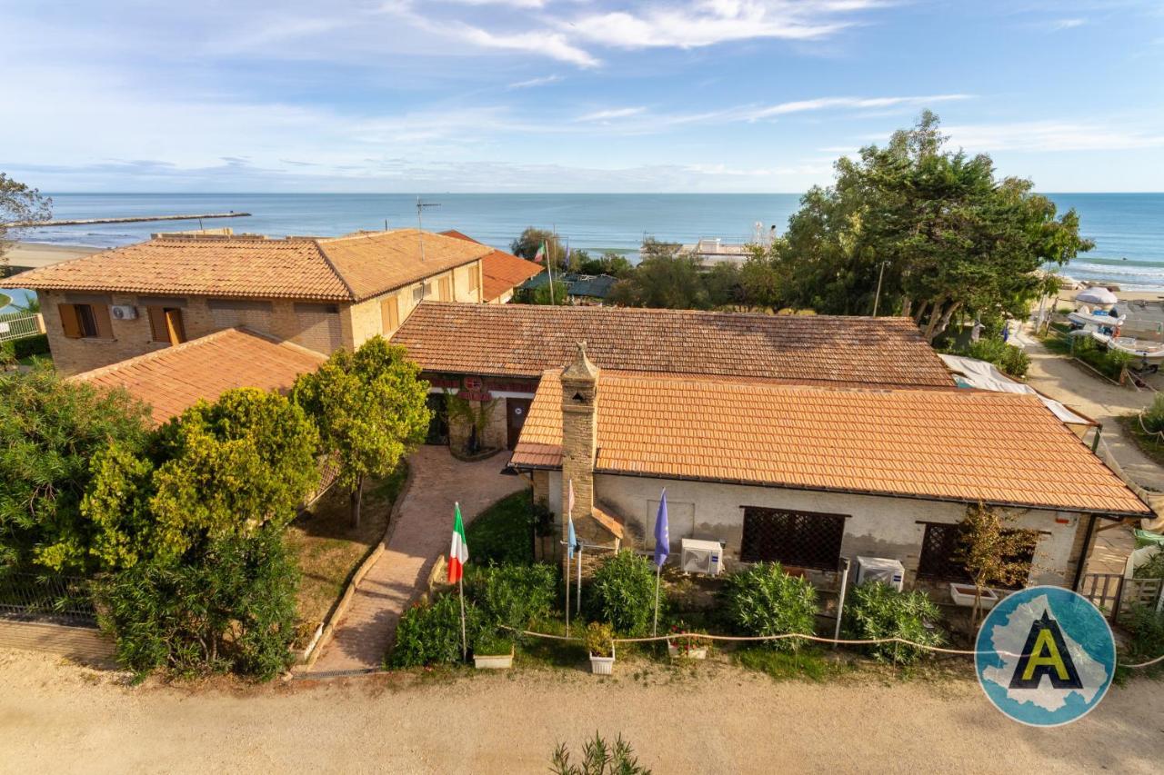 Isola Felice Hotel Silvi Paese Ngoại thất bức ảnh