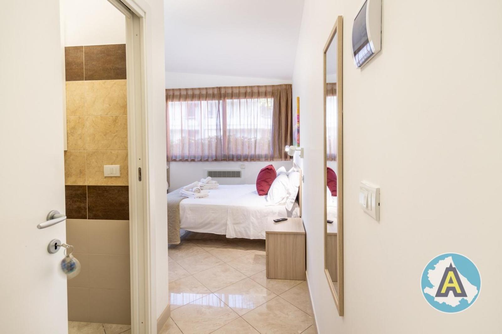 Isola Felice Hotel Silvi Paese Ngoại thất bức ảnh